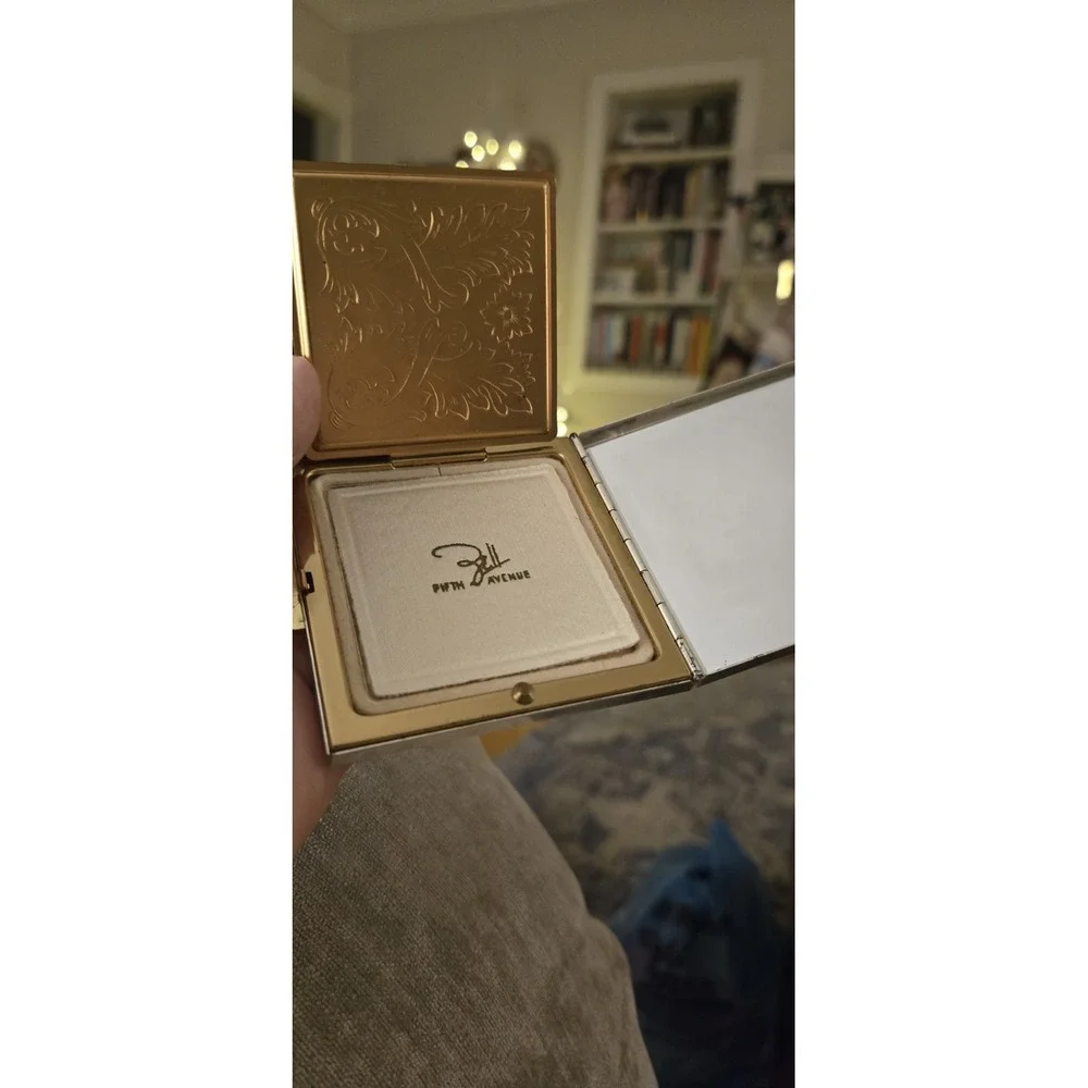 Vintage Compact Zell Fifth Avenue Gold Tone Makeup Mirror Puff  Art Deco RARE